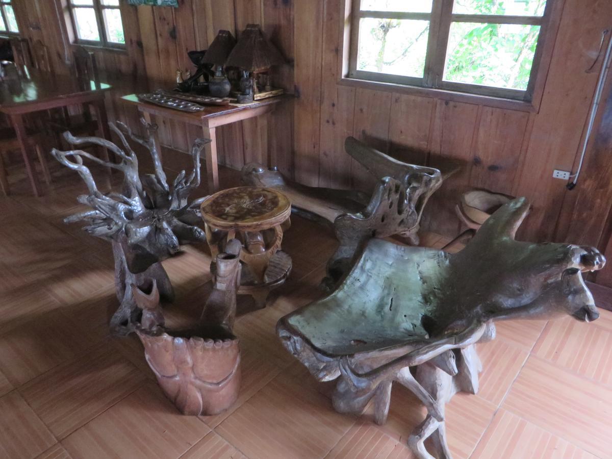 Native Village Inn 바나우에 외부 사진