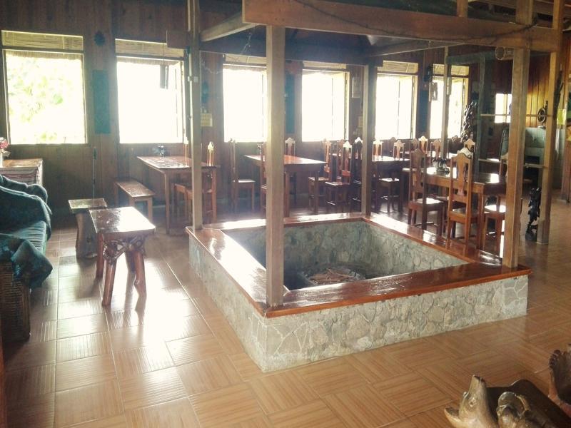 Native Village Inn 바나우에 외부 사진
